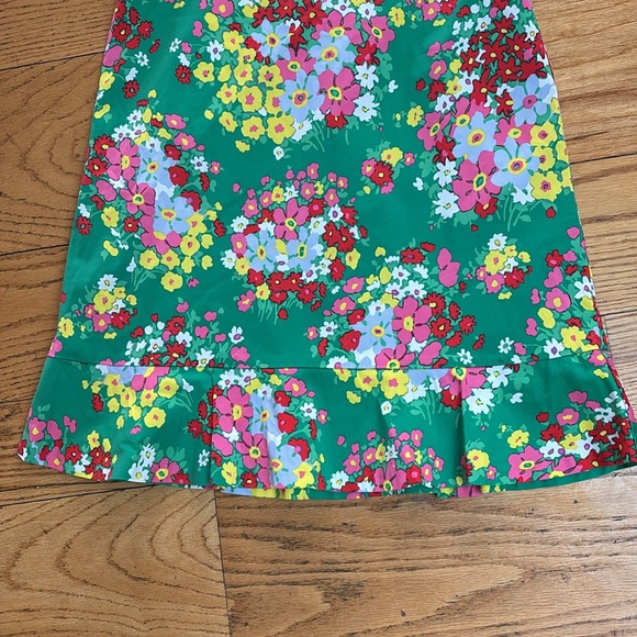 Talbots Dress Green with flowers Ruffle bottom Size6 70’s vibes - Picture 3 of 5